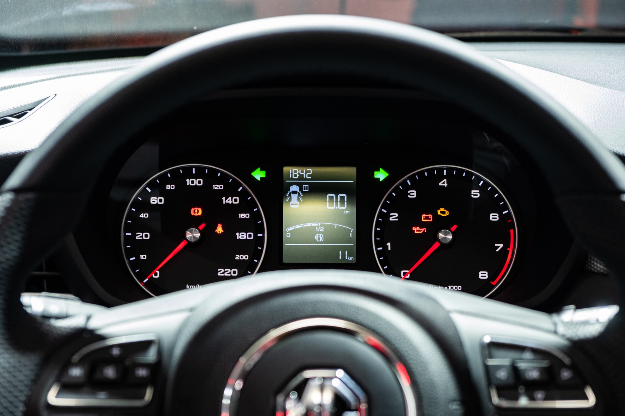 Tiện nghi New MG5