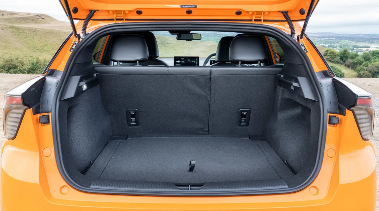 MG4 5 Khoang hành lý xe MG4